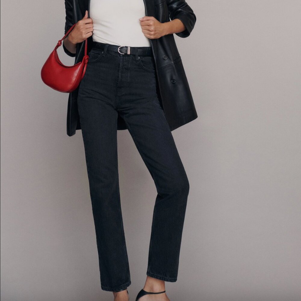 Reformation Cynthia High Rise Straight Jeans Black - Size 31 NWOT